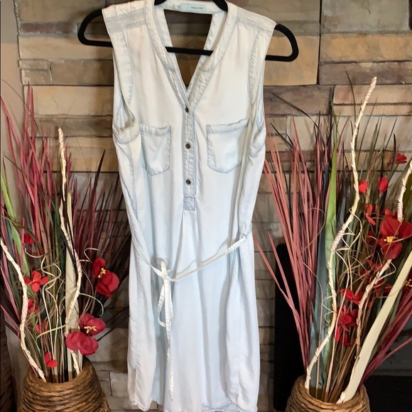 Maurices Dresses & Skirts - Maurices sleeveless jean dress